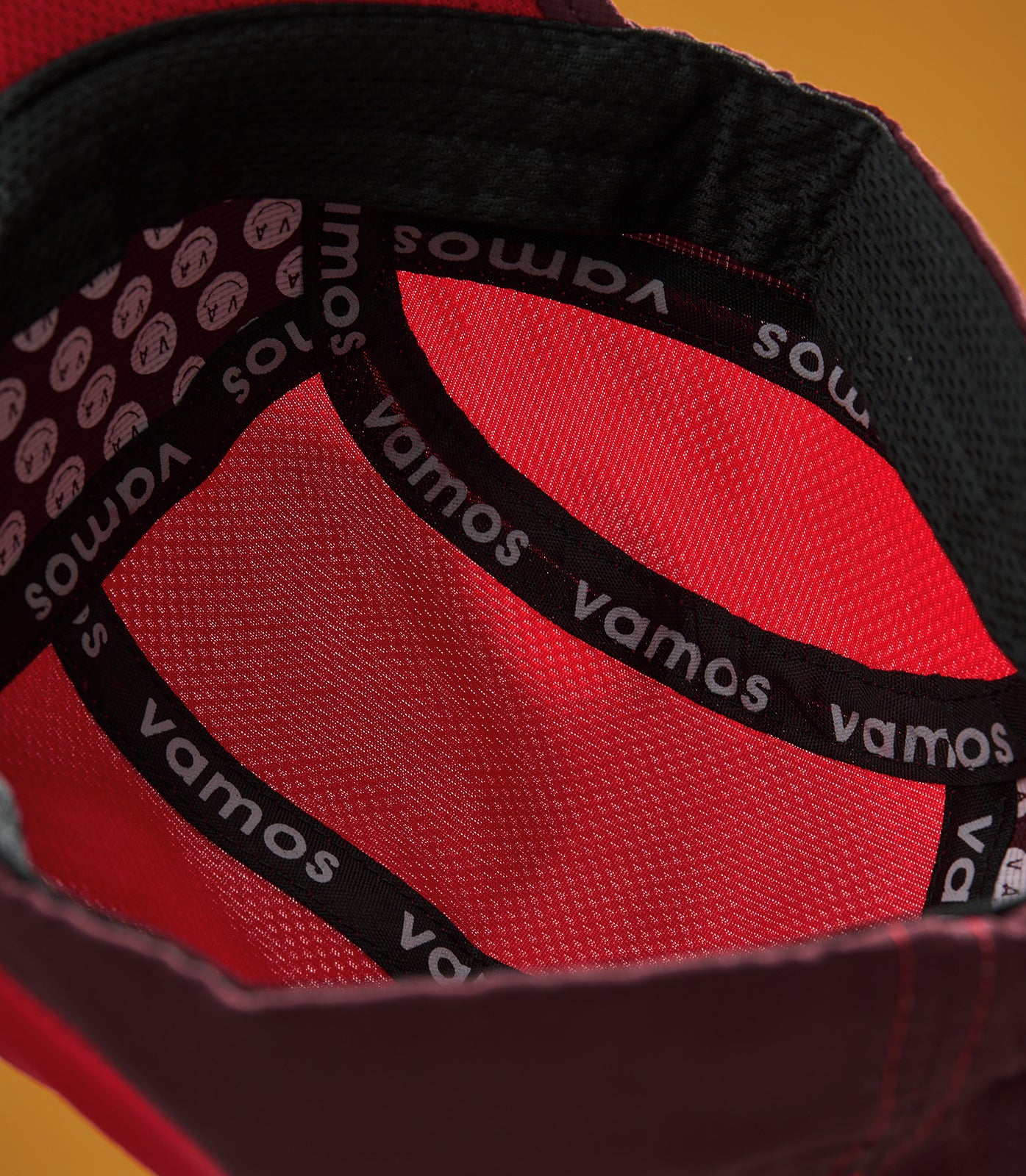 ABEBE (LIGHT MAROON/RED) FEATHR CAP