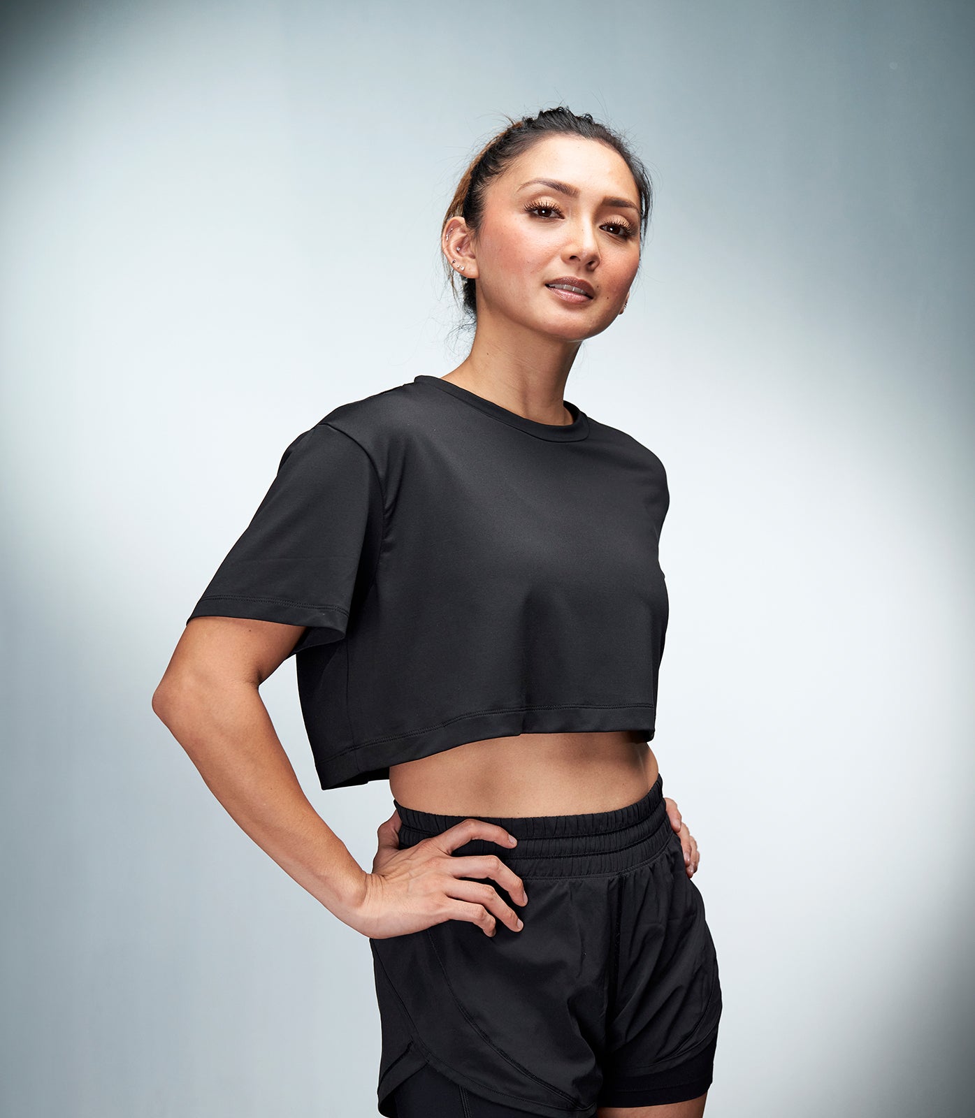 MAEVE (BLACK BELLA CROPPED TOP)