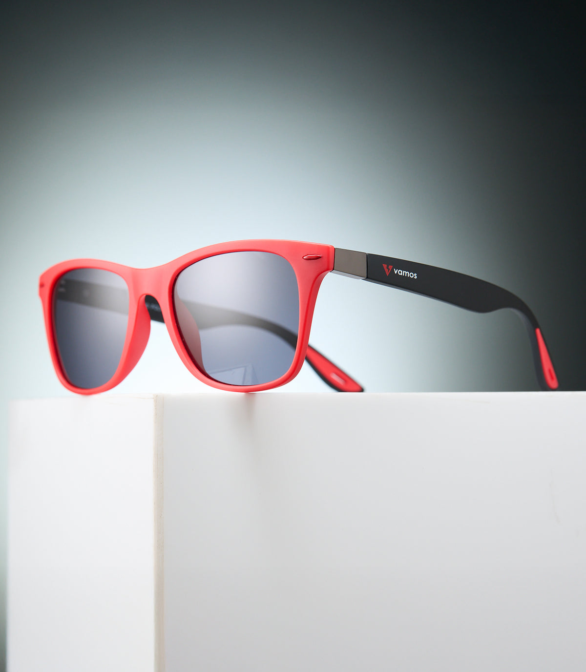 BONDI RED BLACK FRAME - GRAY LENS SPEX