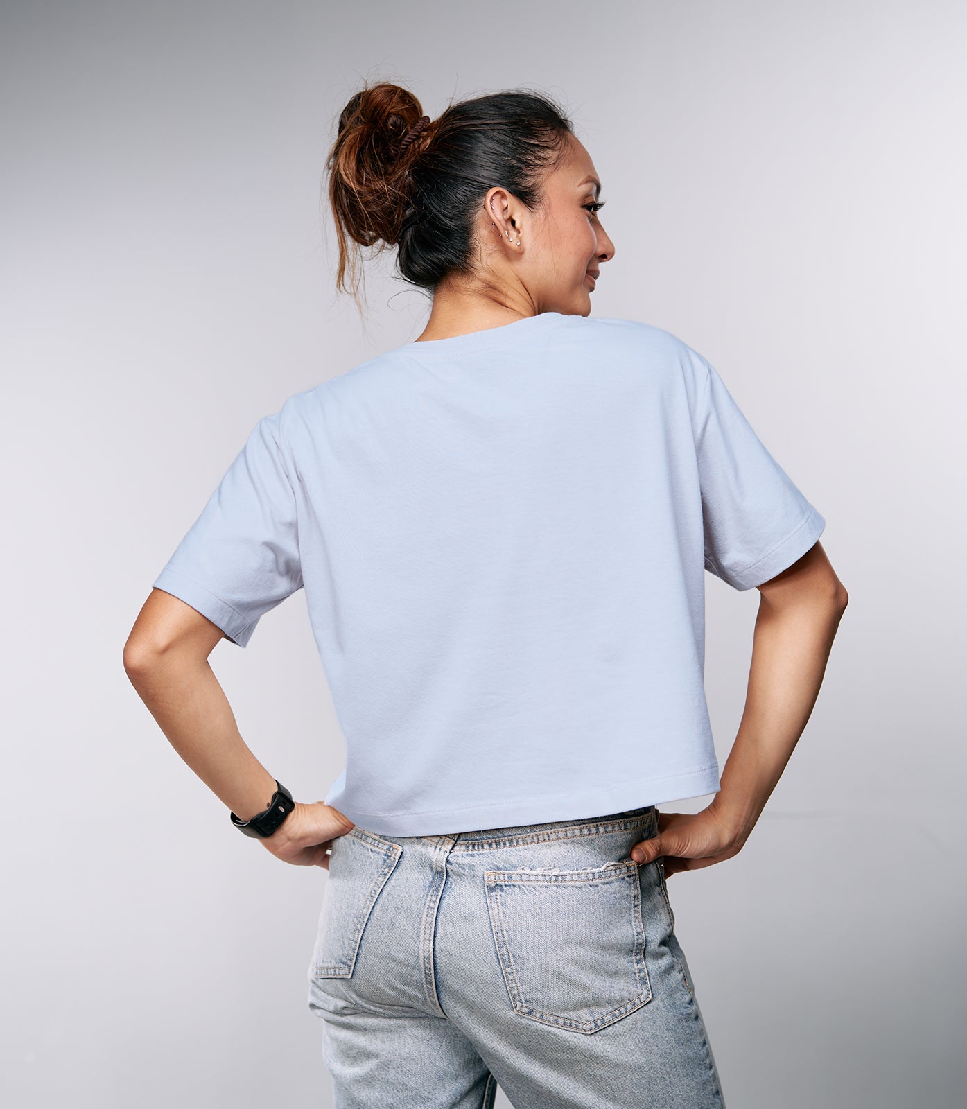 DAPHNE BELLA BOX TEE (LIGHT BLUE)