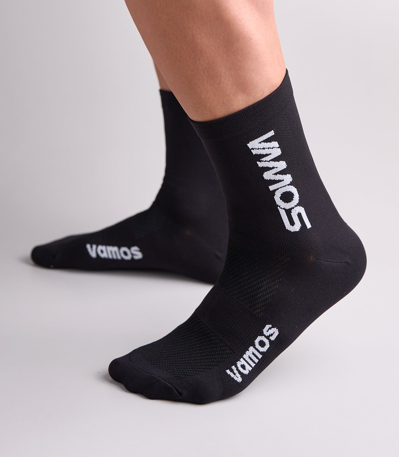 FUTURO (BLACK) NEXUS SOCKS