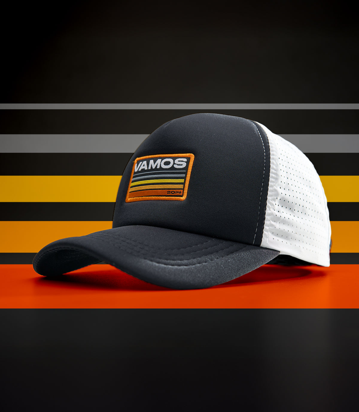 LOMO PERF+ VAMOS TRUCKER CAP (BLACK)