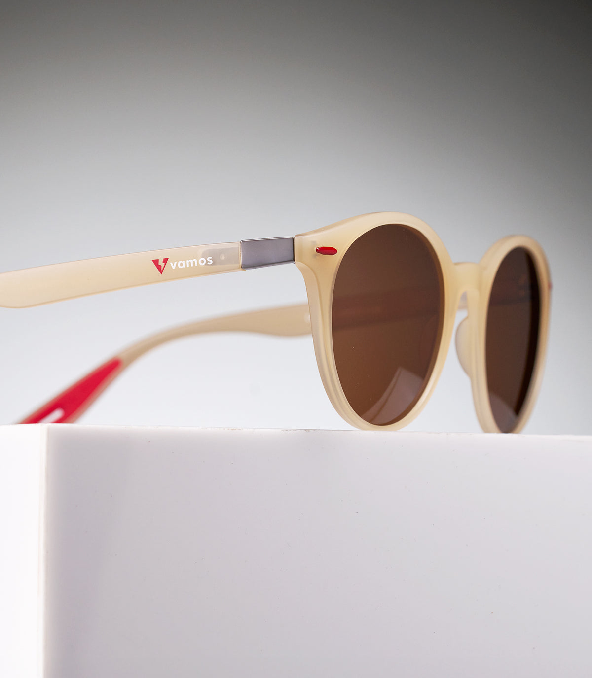 NOOSA MATTE BEIGE - AMBER LENS SPEX