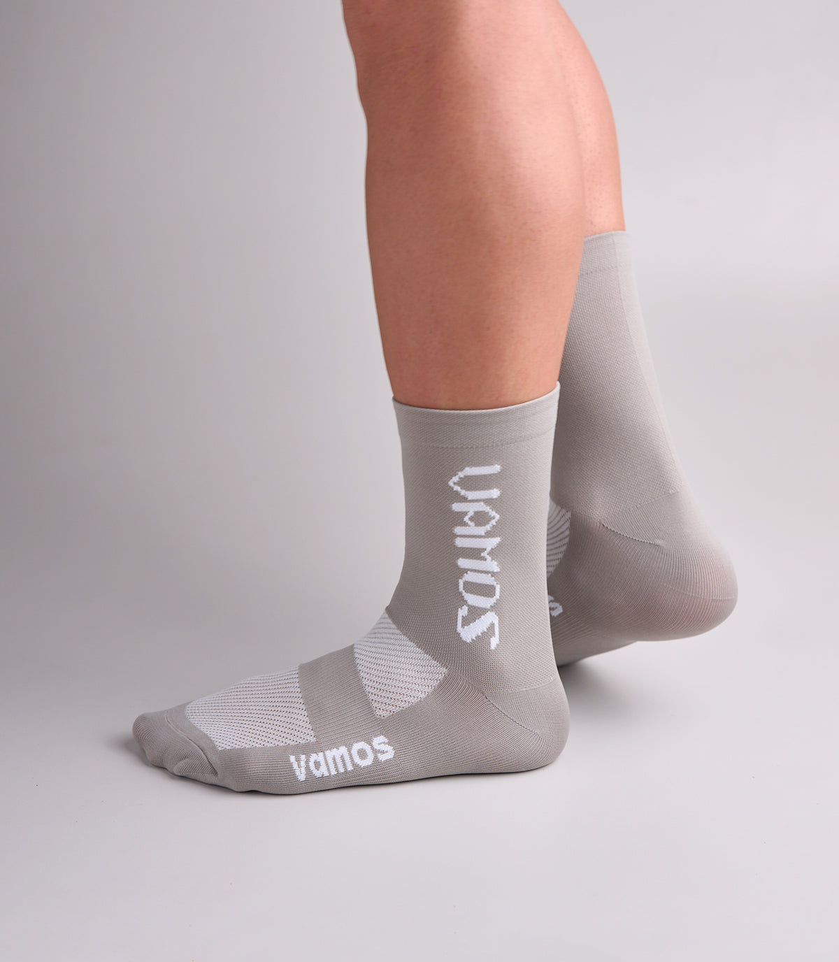 PIXEL (DARK GRAY) NEXUS SOCKS