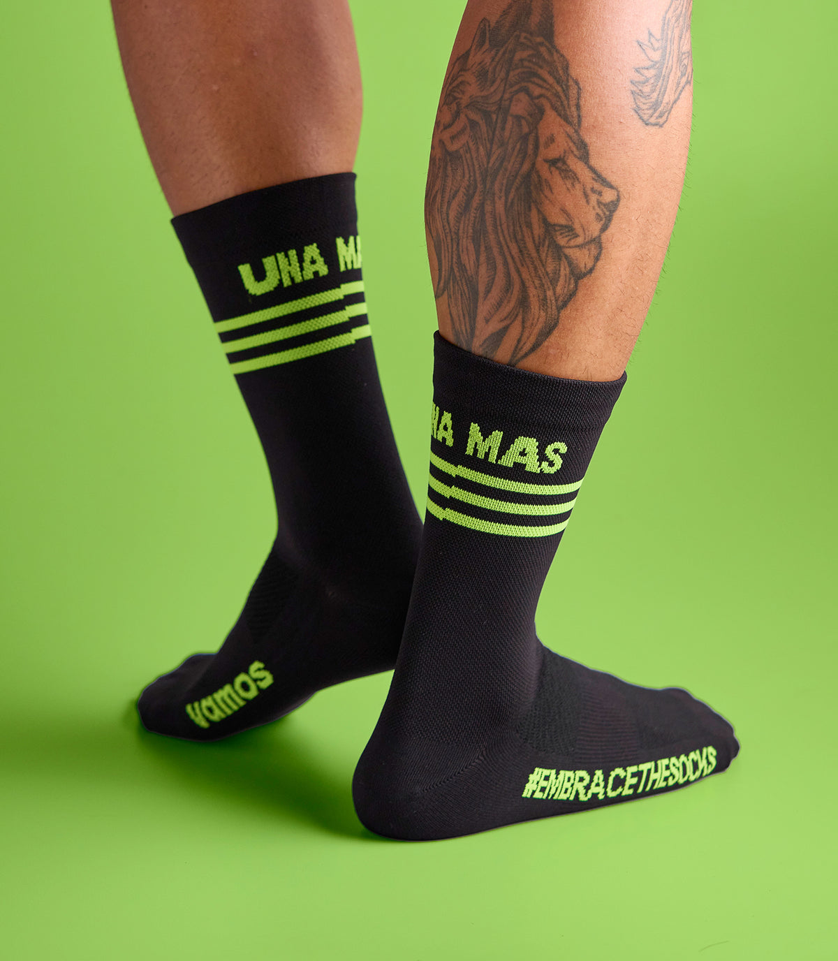 UNA MAS (BLACK) NEXUS SOCKS