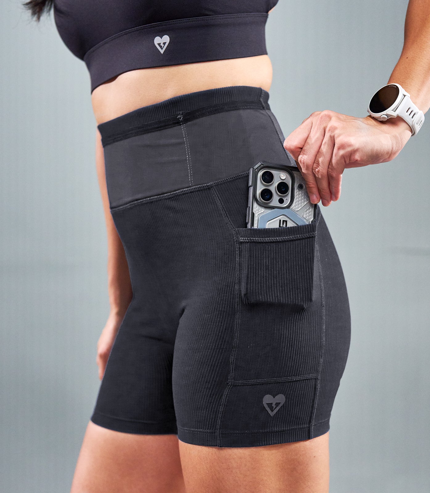 BELLA ENDURANCE SHORTS (BLACK)