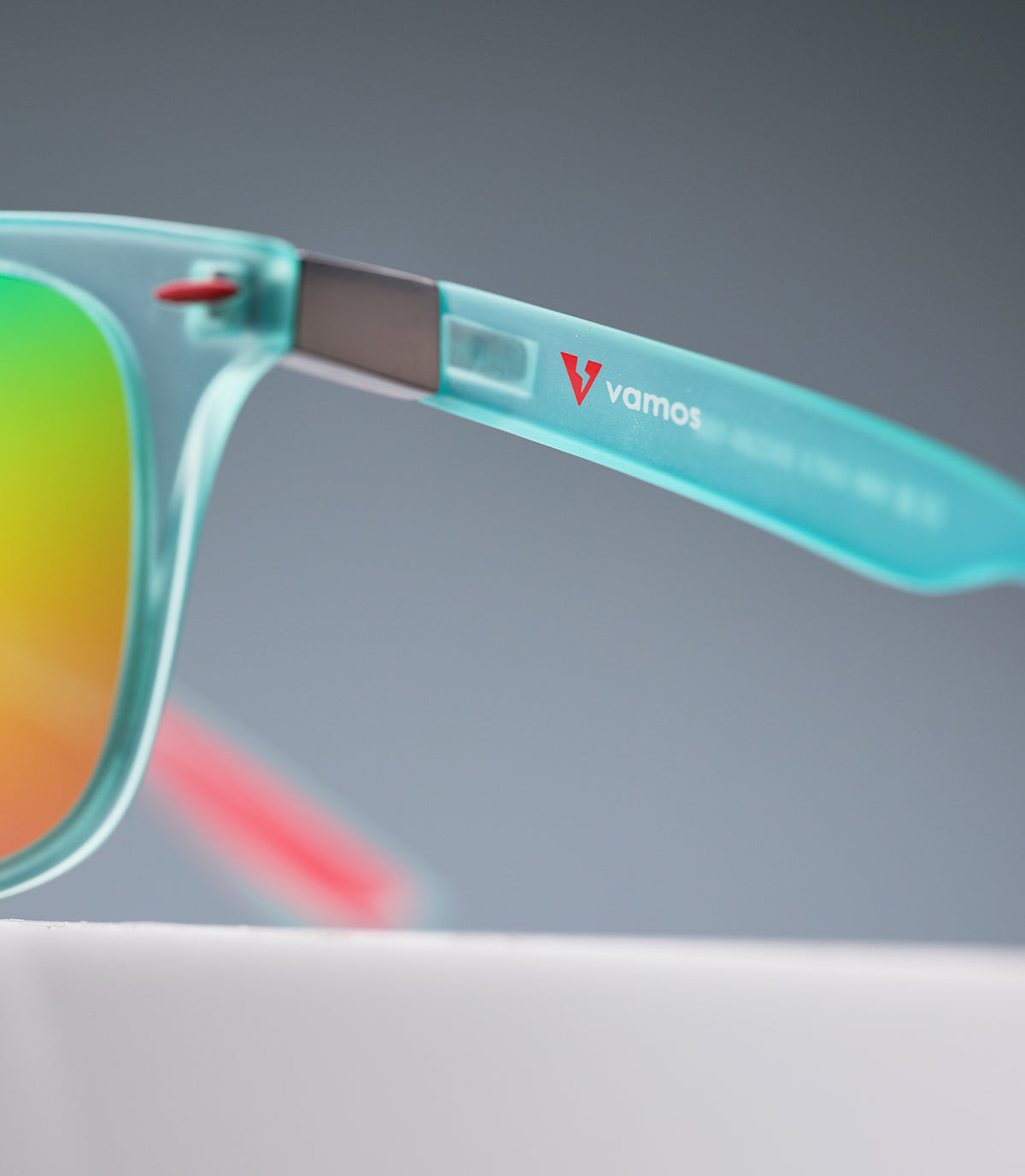 BONDI CLEAR MINT FRAME - RAINBOW LENS SPEX