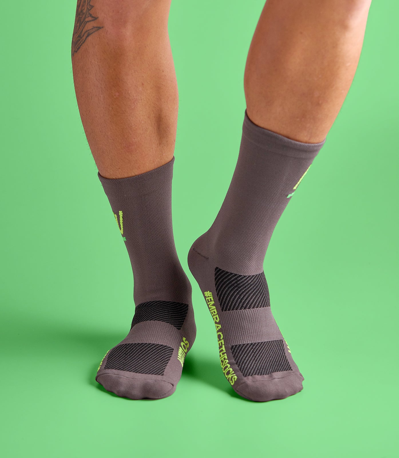 BRODY (GRAY) NEXUS SOCKS
