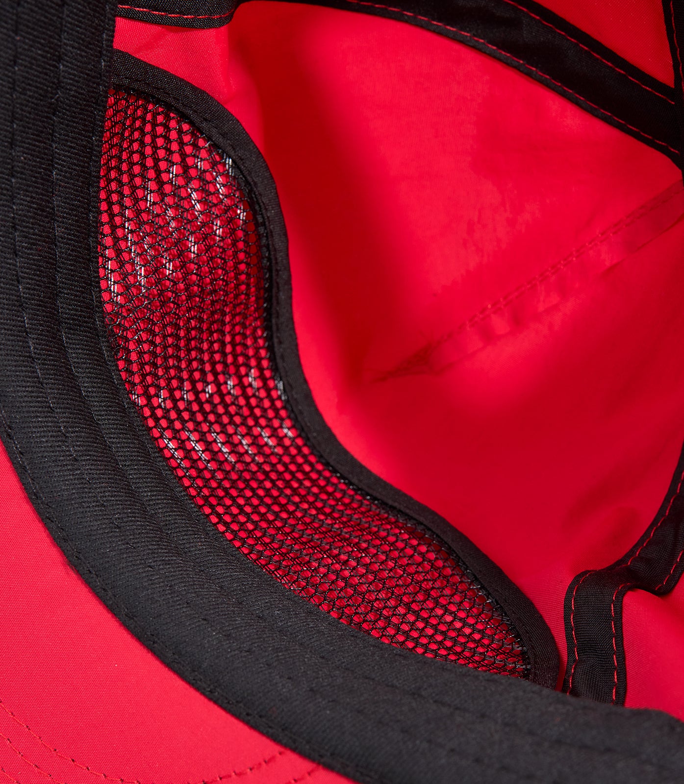 CORRE (RED) POLY CAP