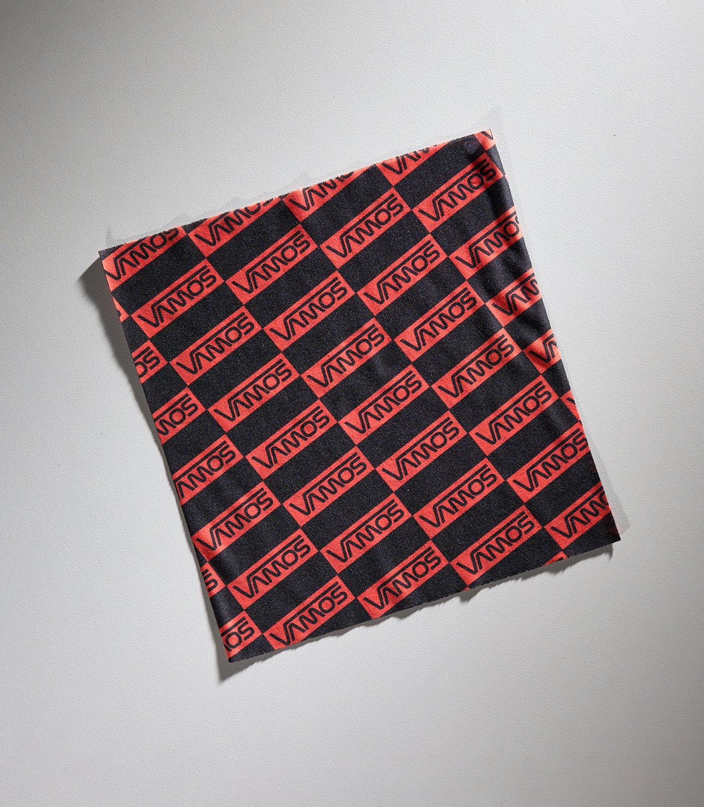 ELEVRA (BLACK/RED) VAMOS HS