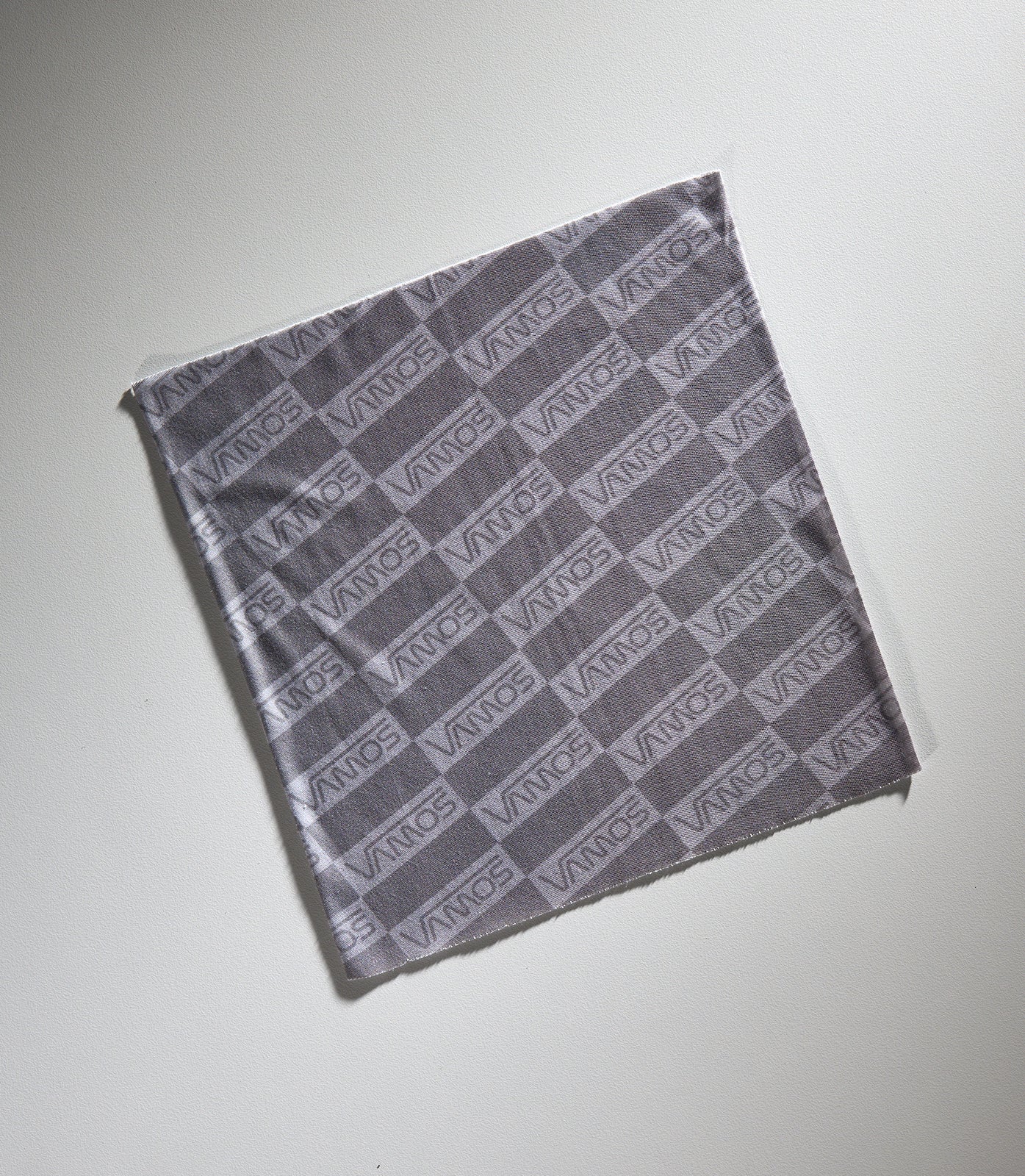 ELEVRA (GRAY) VAMOS HS