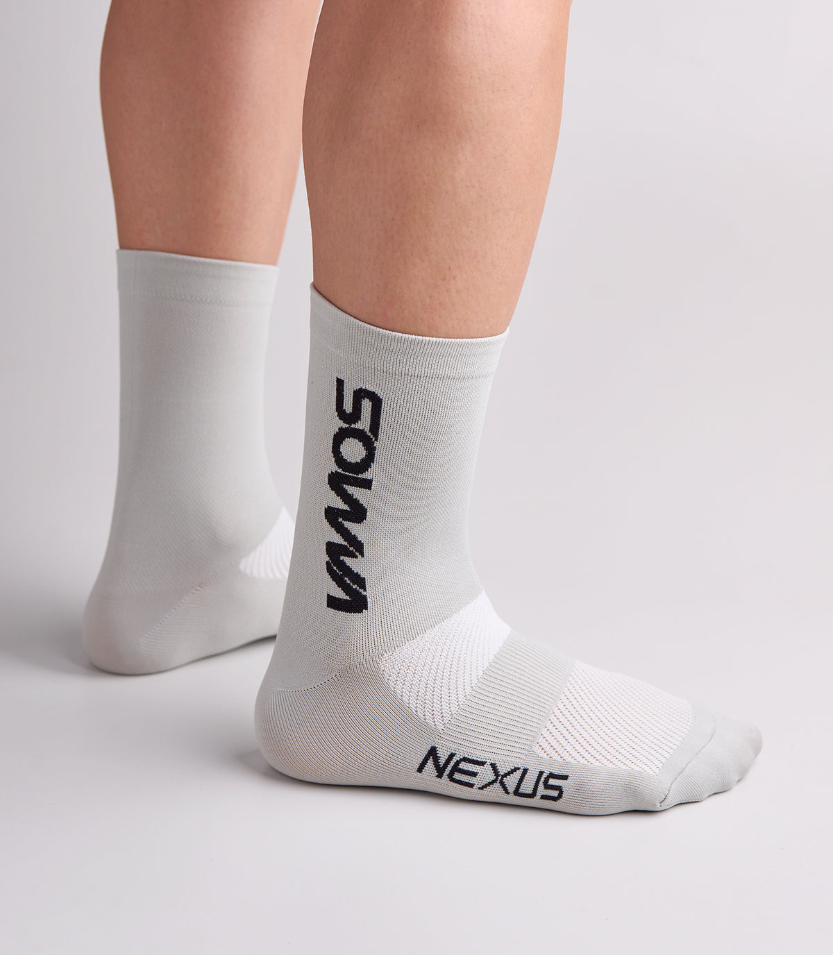 FUTURO (LIGHT GREY) NEXUS SOCKS