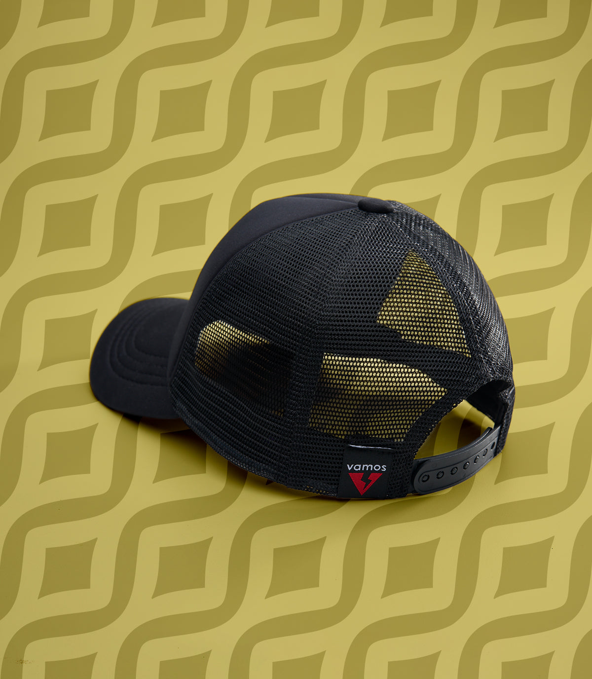 GRND (BLACK) VAMOS TRUCKER CAP