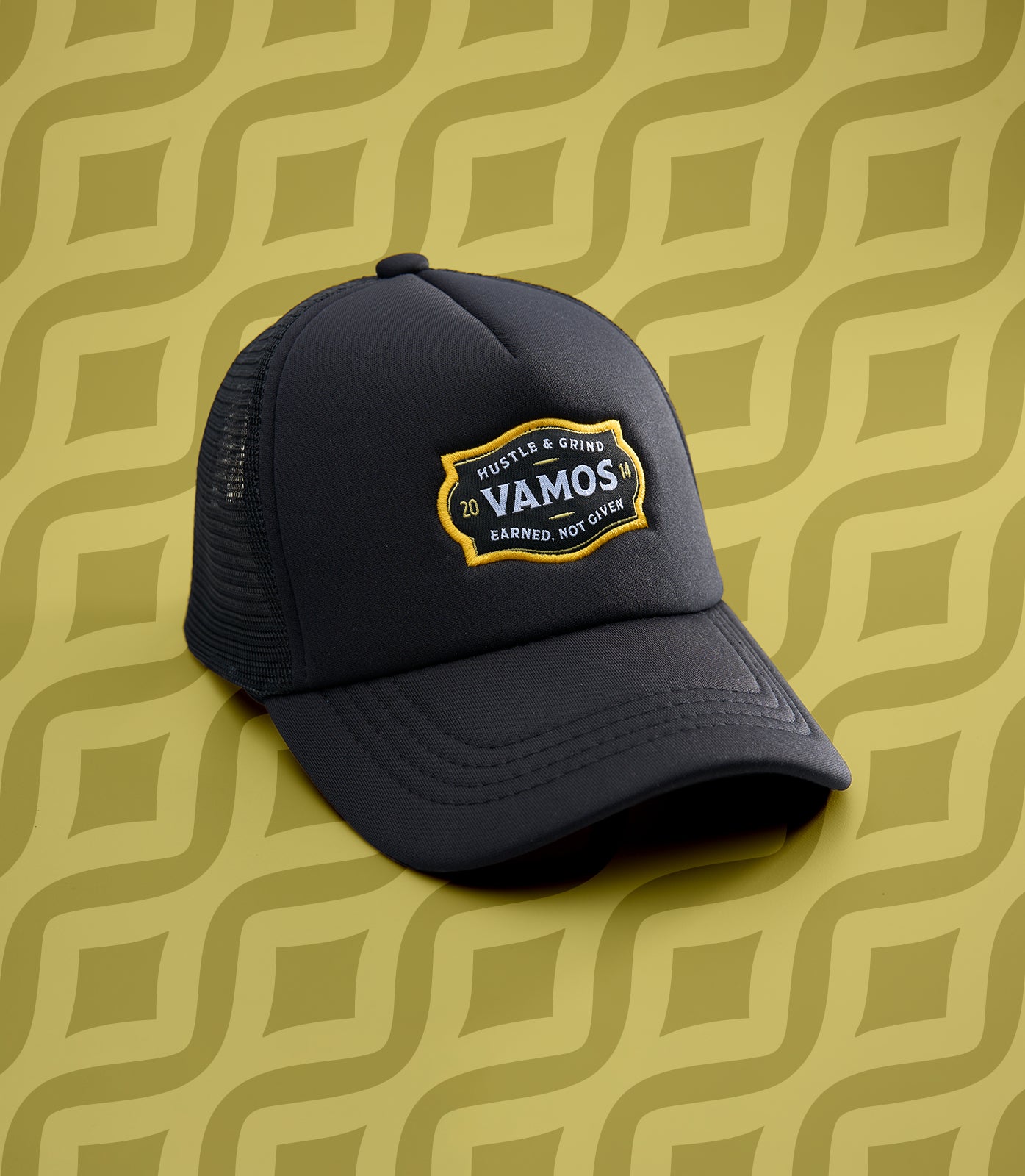 GRND (BLACK) VAMOS TRUCKER CAP