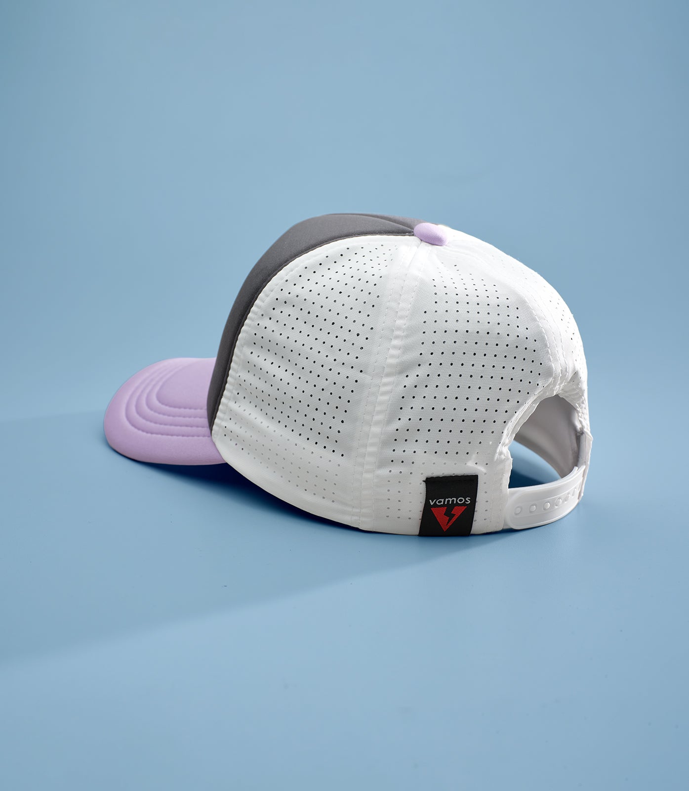 JAMBORUN PERF+ TRUCKER CAP