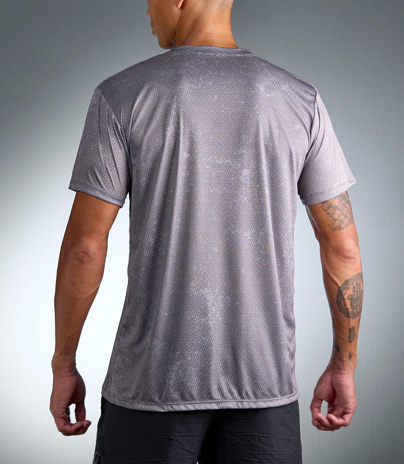 MERCURE VENGA TEE (GRAY)