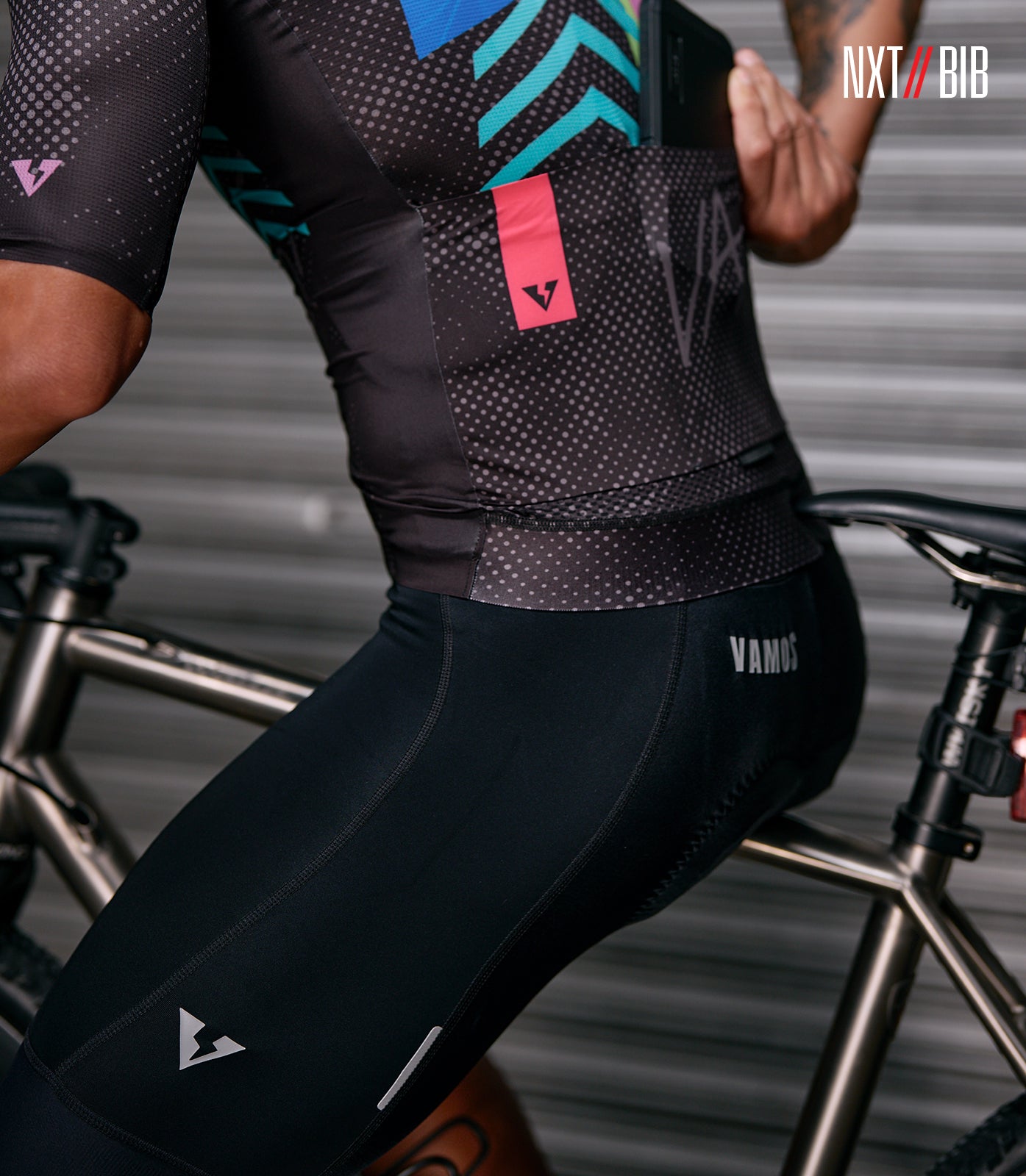 NXT BIB (BLACK)