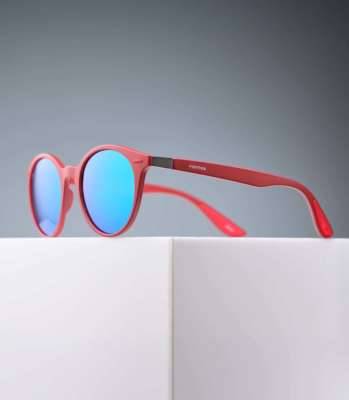 NOOSA MATTE RED FRAME - BLUE LENS SPEX