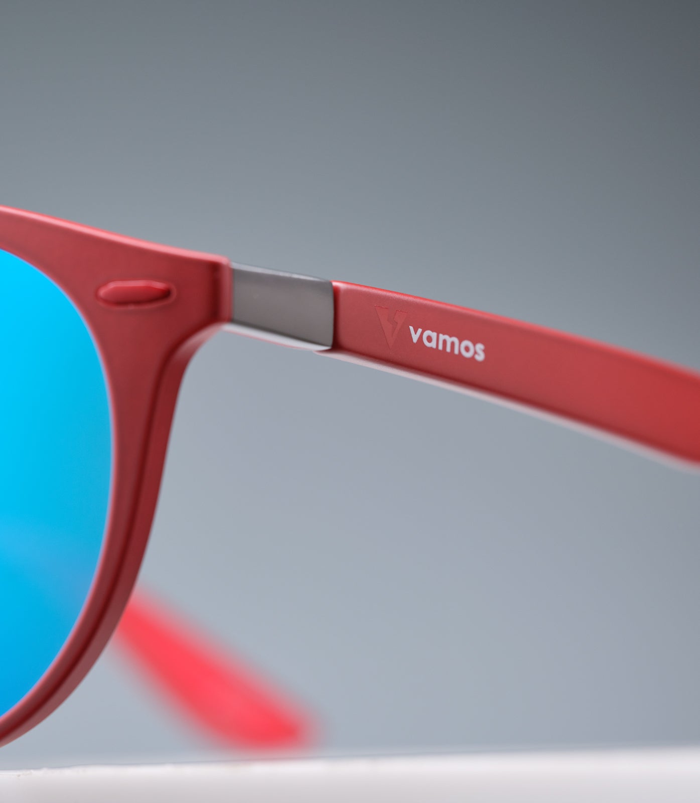 NOOSA MATTE RED FRAME - BLUE LENS SPEX