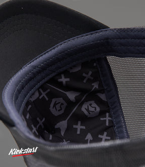THROTTLE (BLACK/GRAY) TRUCKER CAP