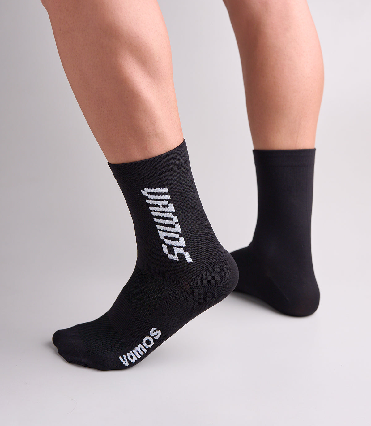 VELOCITY (BLACK) NEXUS SOCKS