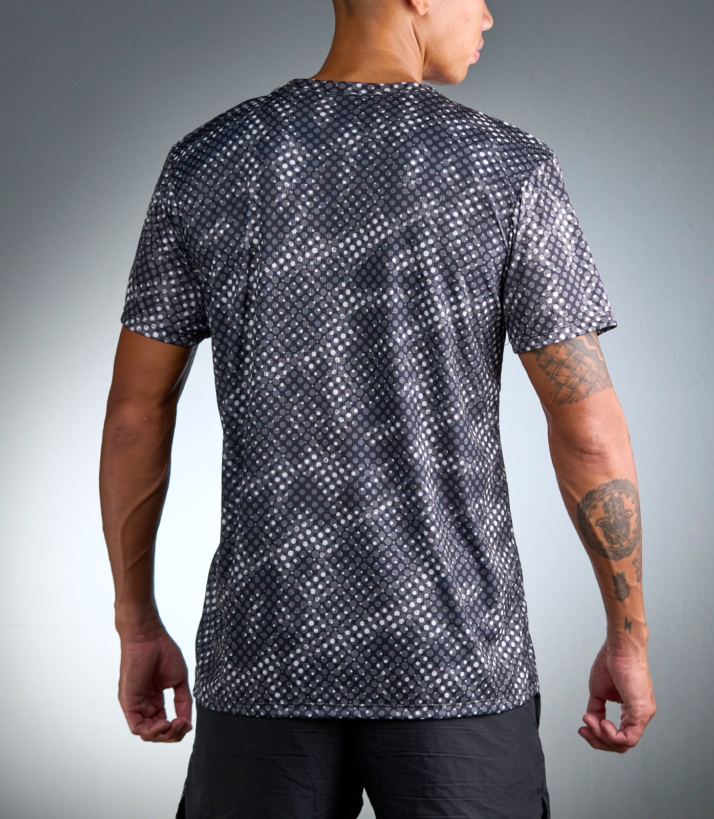 VOLAR VENGA TEE (BLACK)