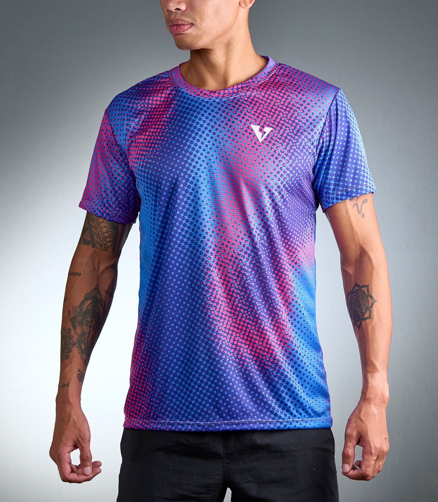 YIANNIS VENGA TEE (BLUE/MAGENTA)
